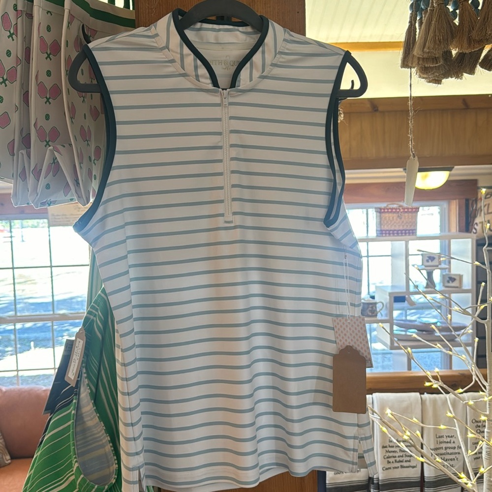 Smith & Quinn Sleeveless Sport Top Size Large